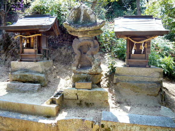 厳島神社と諸神社