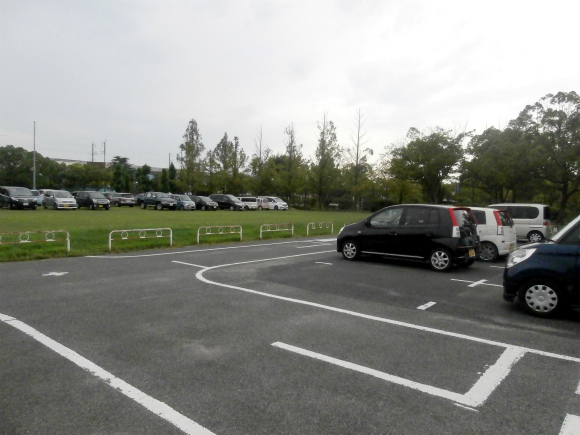 福山メモリアルパーク駐車場