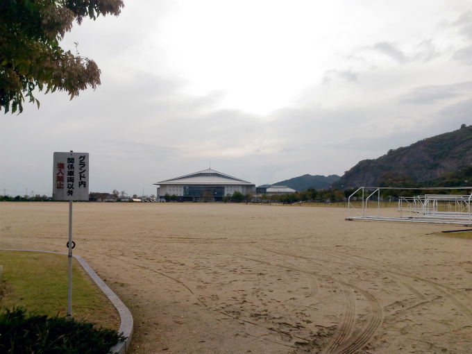 「笠岡総合スポーツ公園」内の「こども広場」